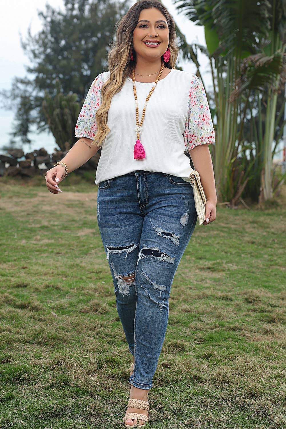 Floral Puff Sleeve Round Neck Ribbed Knit Plus Size Blouse: Plus Size / 3X / White