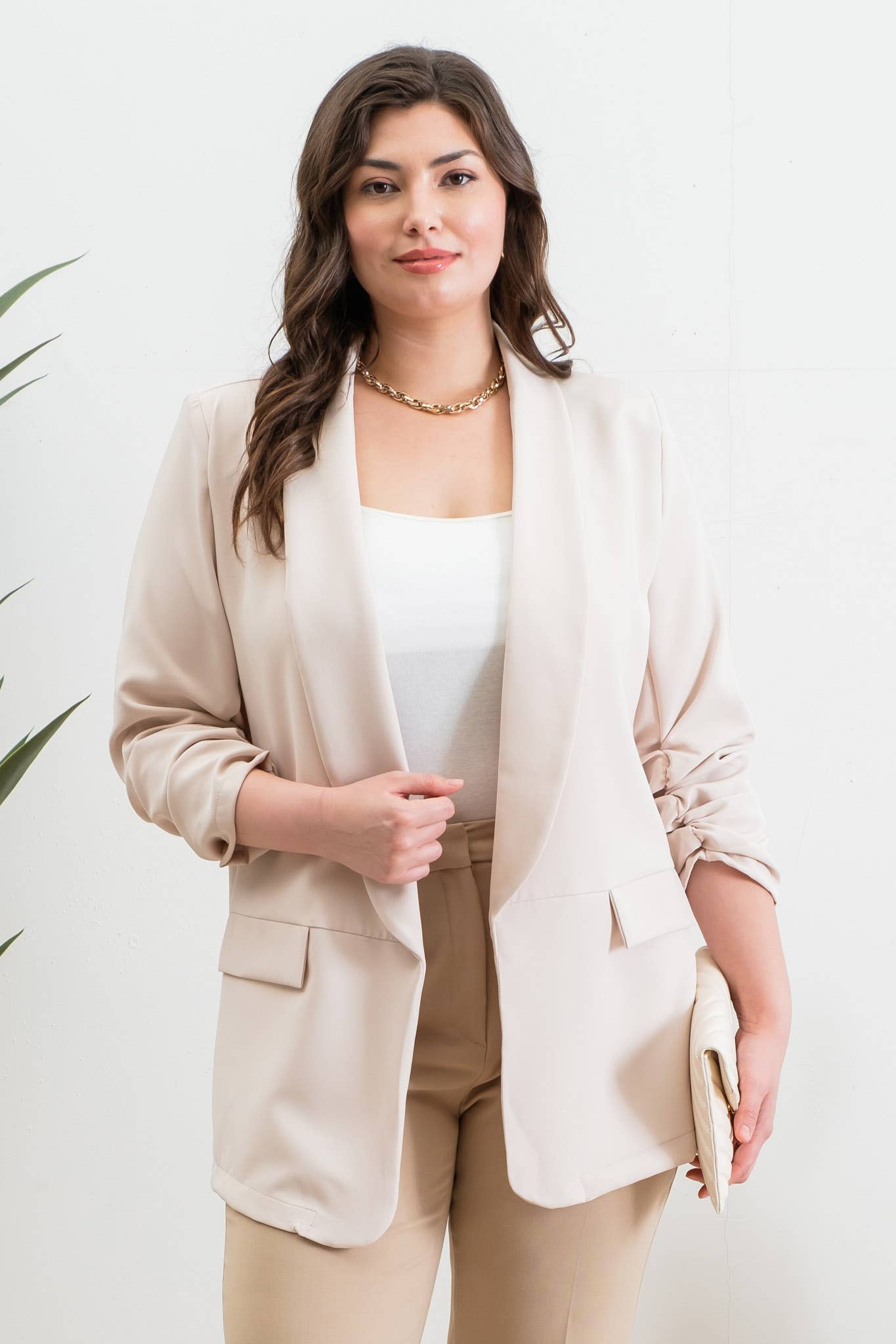 PLUS RUCHED 3/4 SLEEVE SLEEVE BLAZER