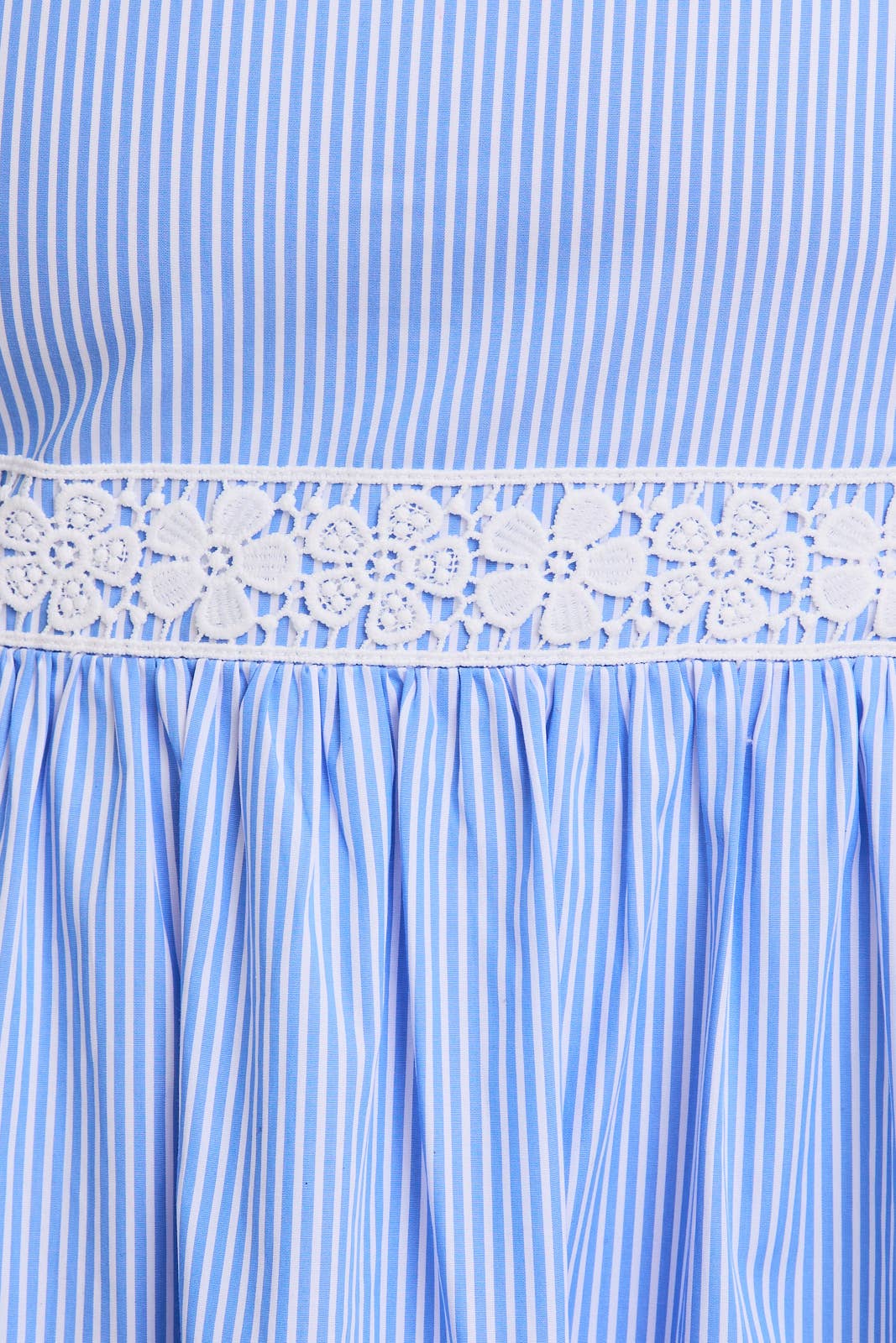 PLUS SQUARE NECK TIE STRAP LACE TIRM STRIPE DRESS