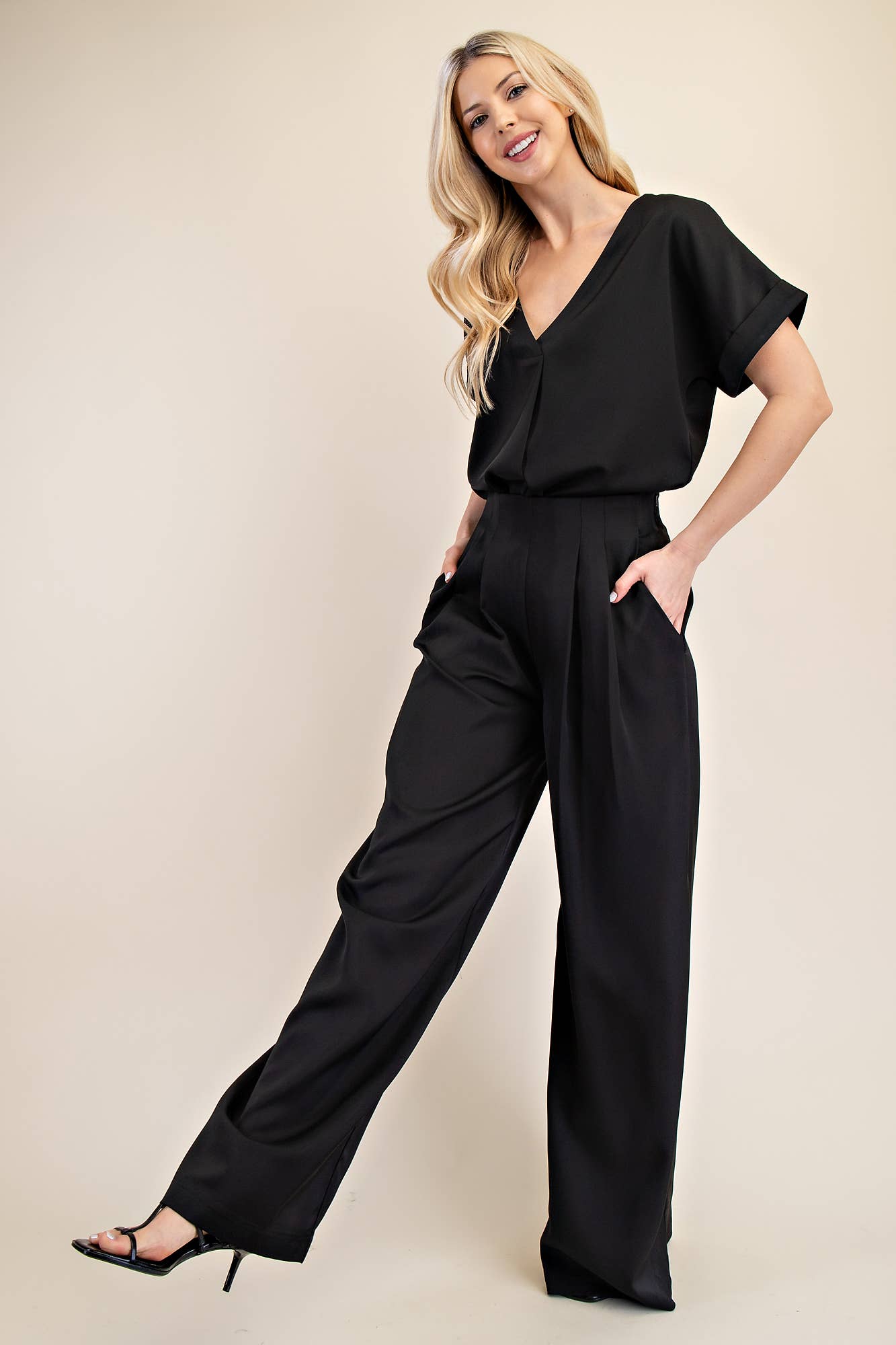 Pleated High-Waisted Wide Pants