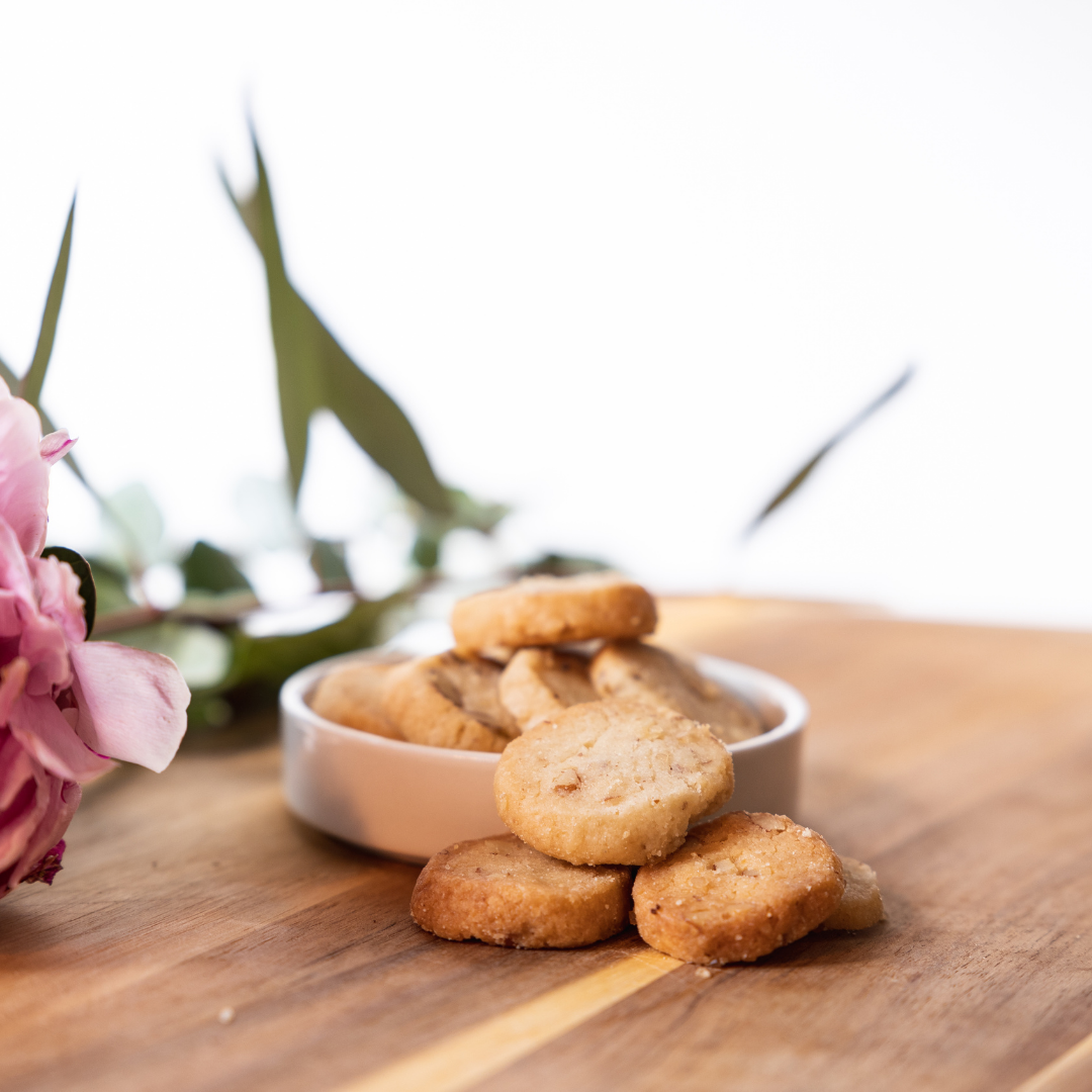 Southern Pecan Shortbread Cookies – 4 oz Grab & Go Box