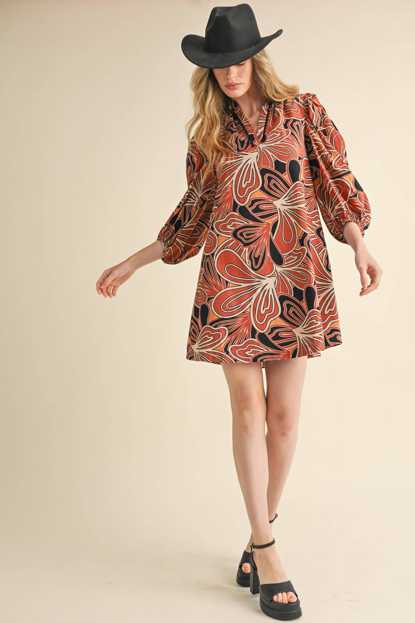 Ruffled V-Neck Mini Dress with Puff Sleeves – Scalloped Trim & A-Line Fit