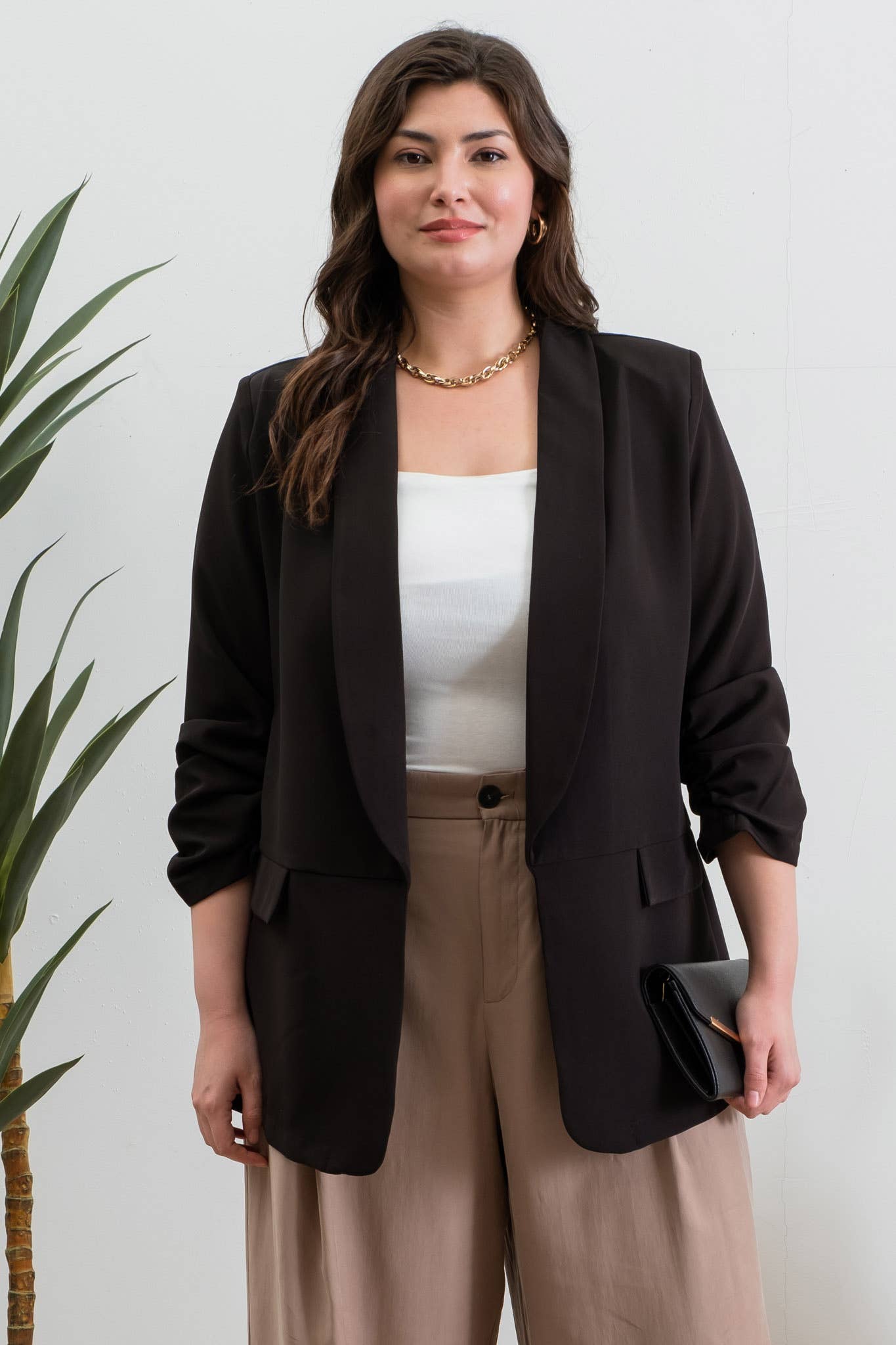 PLUS RUCHED 3/4 SLEEVE SLEEVE BLAZER