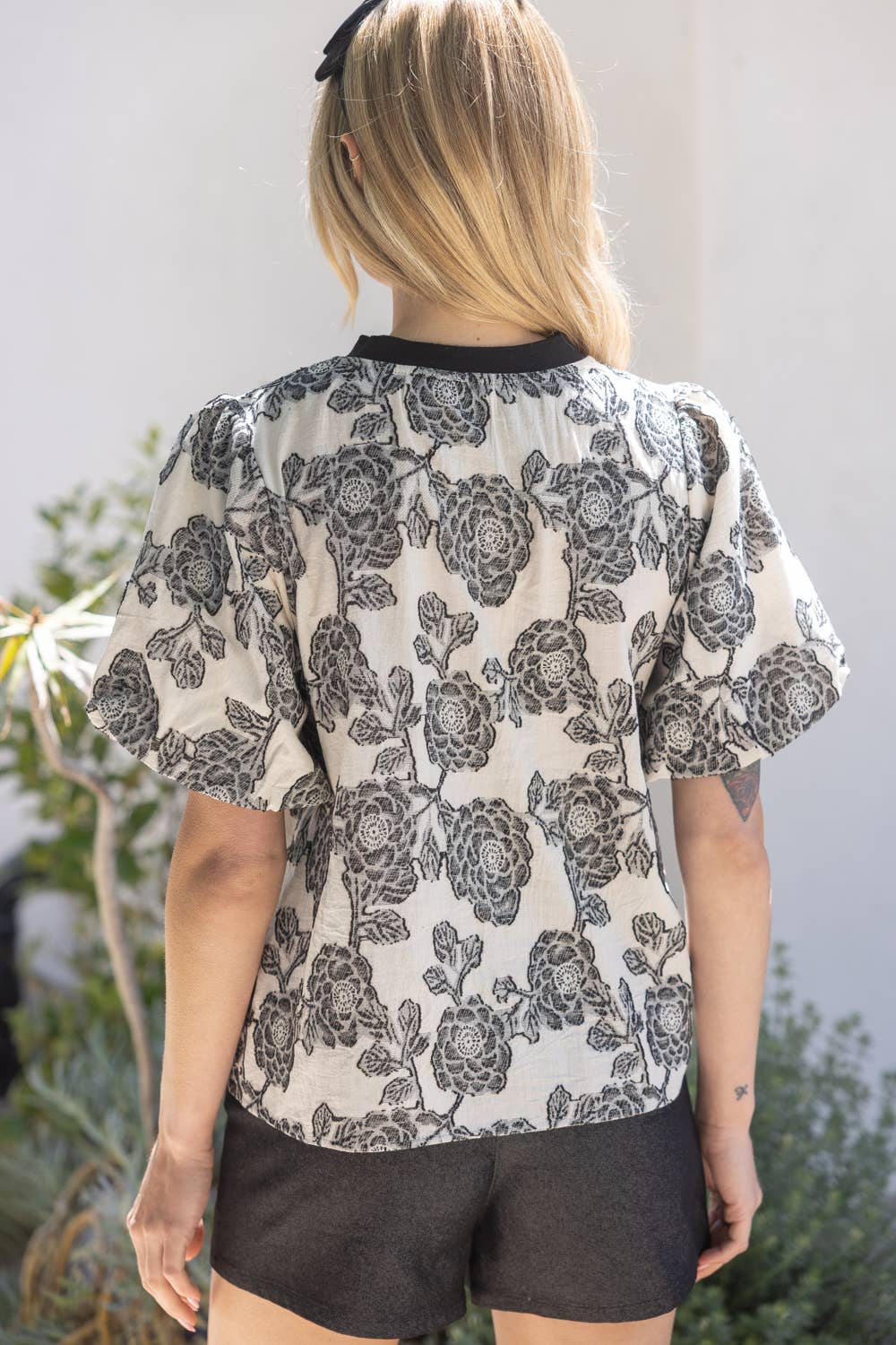 Floral Bubble Sleeve Top – Ribbed Round Neck Blouse
