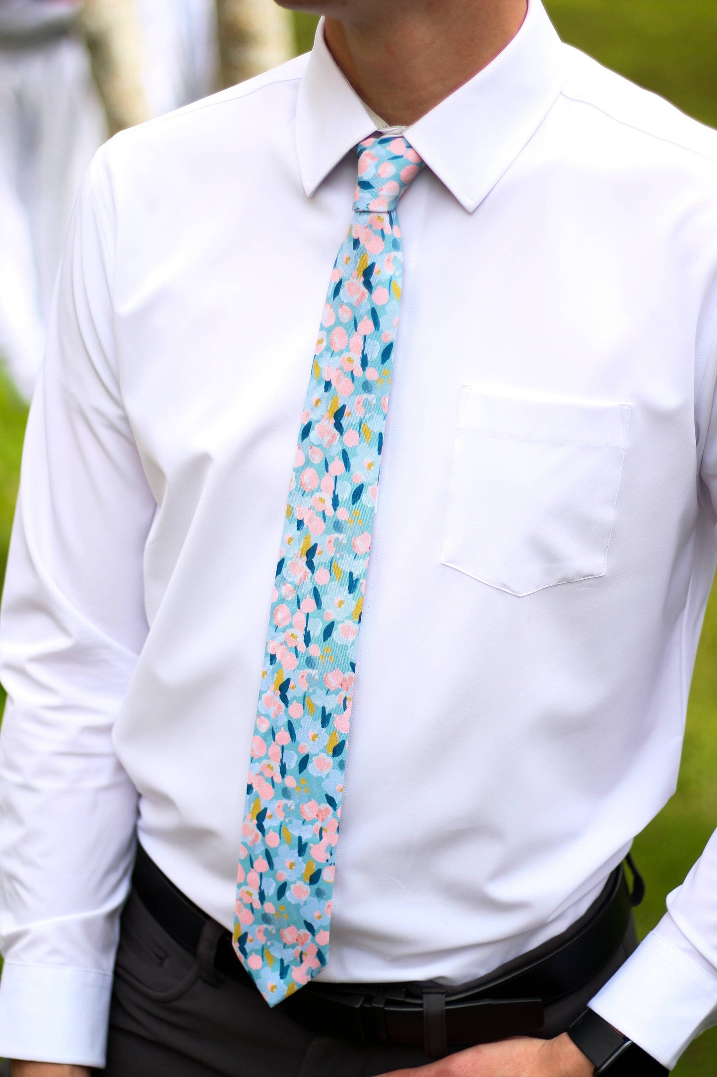 Impression - Baby Blue Floral Tie