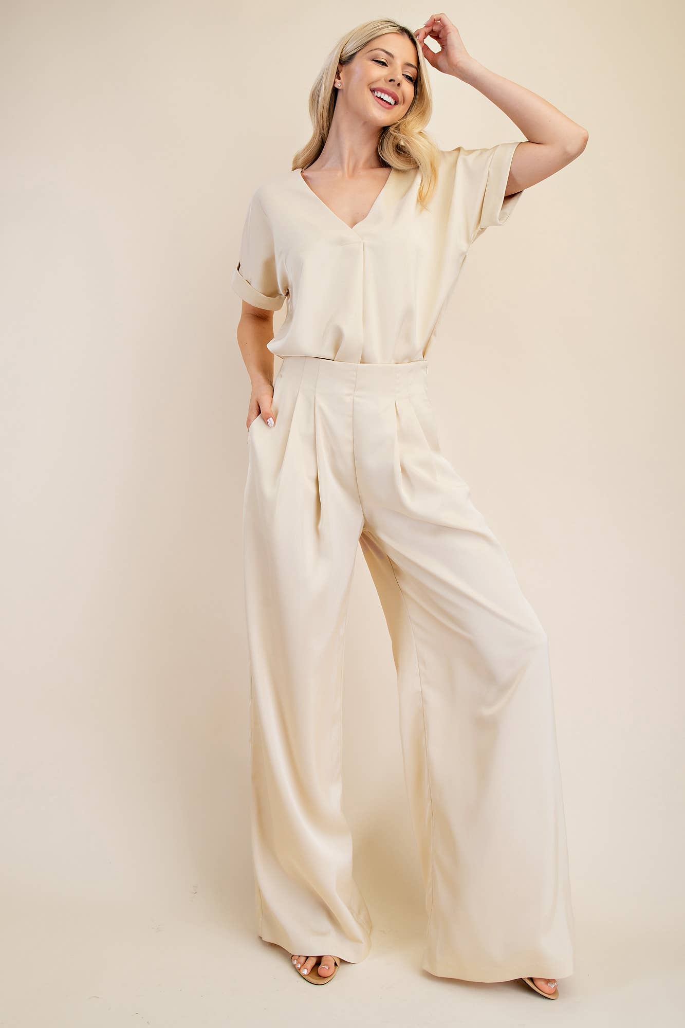 Pleated High-Waisted Wide Pants