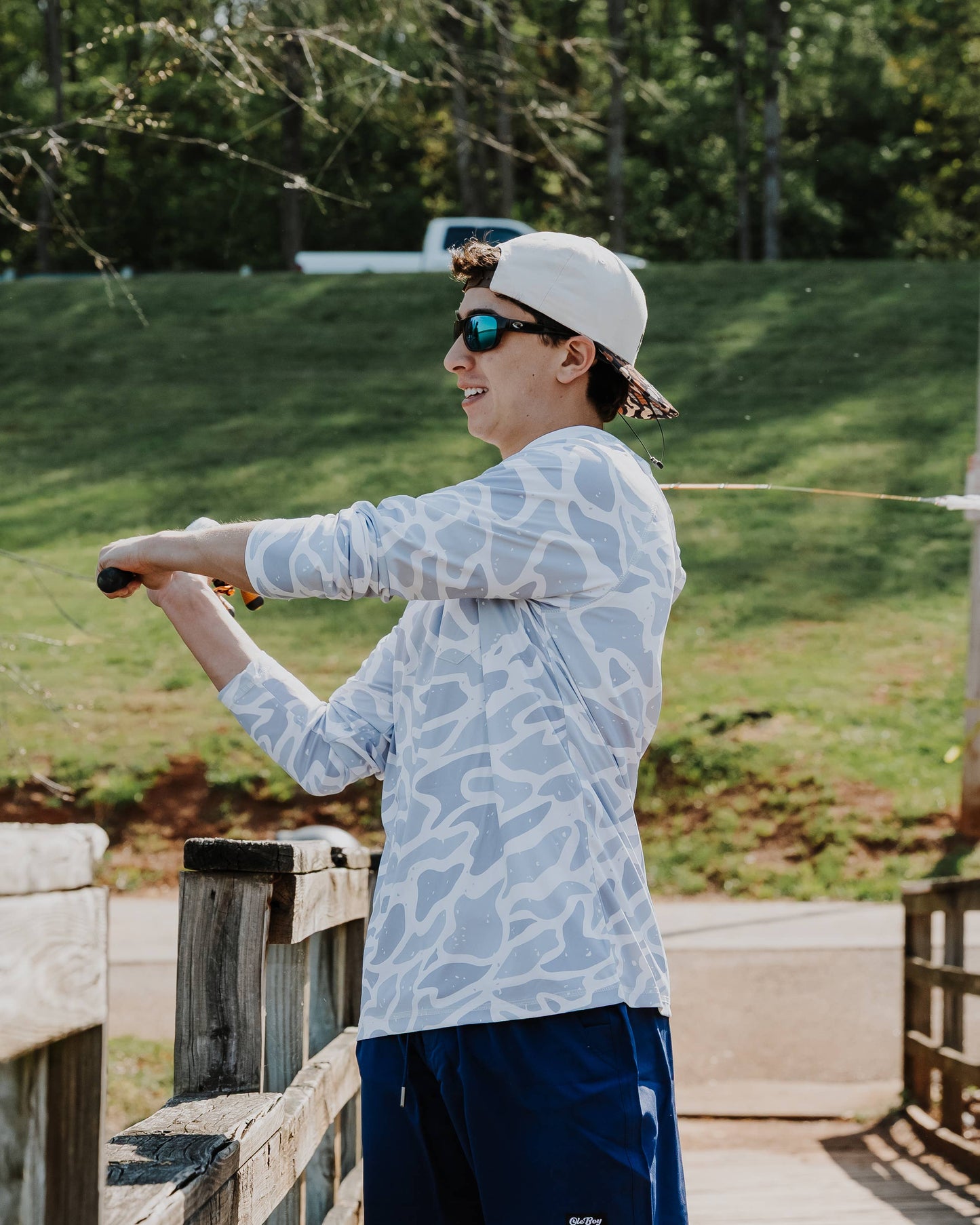 OLE BOY Performance Hooded Tee - Grey Duck Camo