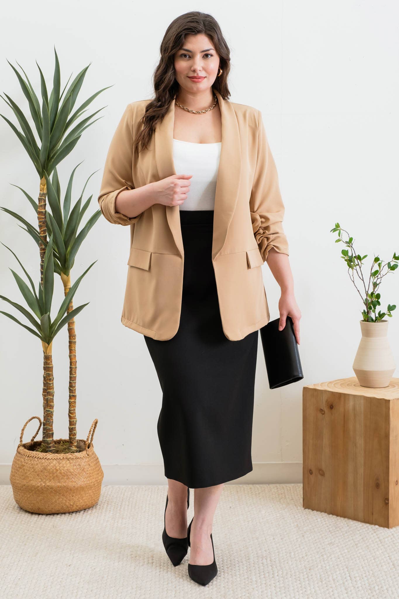 PLUS RUCHED 3/4 SLEEVE SLEEVE BLAZER