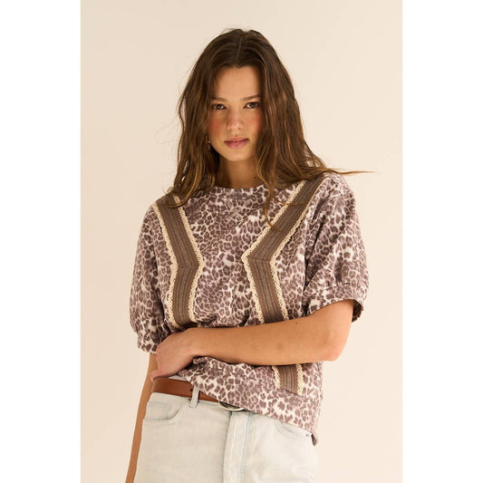 Leopard Knit Top with Puff Half Sleeves – Soft Brown & Cream Preppy Pullover