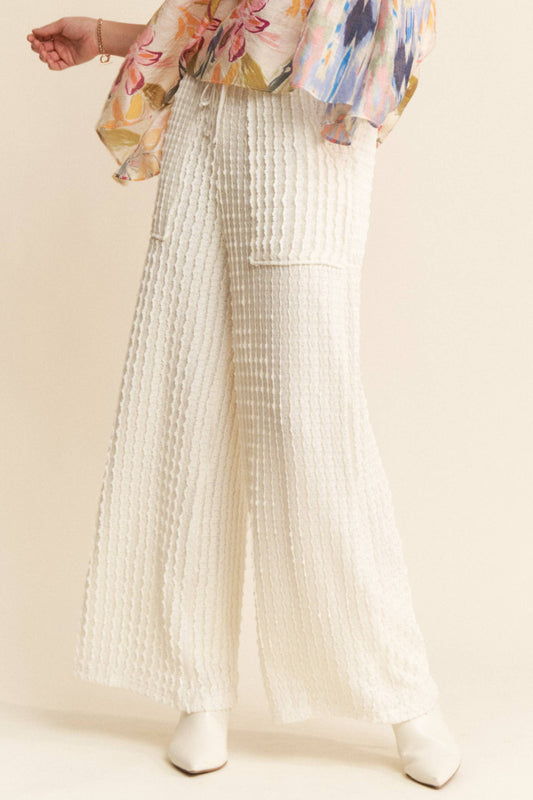 Textured Pants With Elastic Waist And Lining
